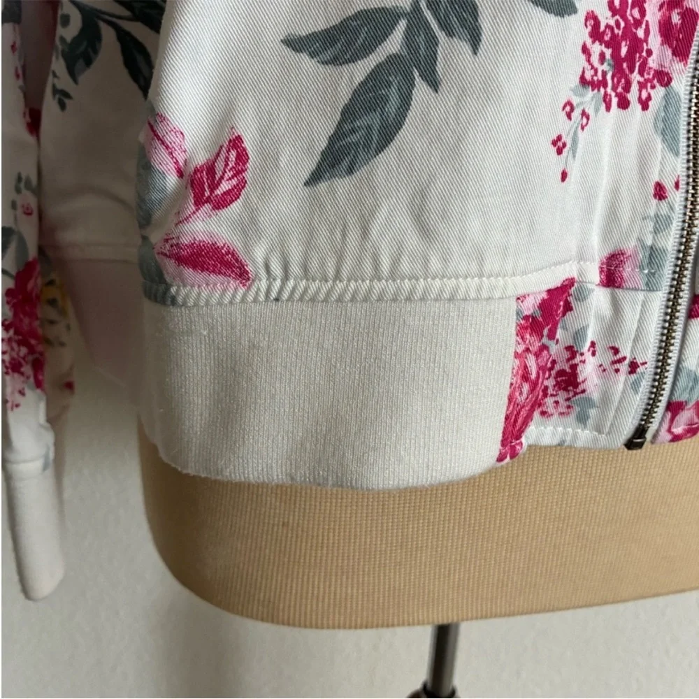 Torrid floral bomber jacket - Picture 6 of 8